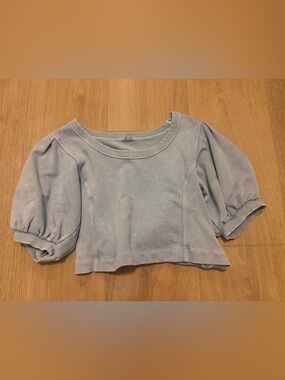 Women’s Light Blue Crop Sweatshirt Top